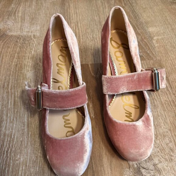 Sam Edelman Mary Jane Velvet Heels - Picture 3 of 4